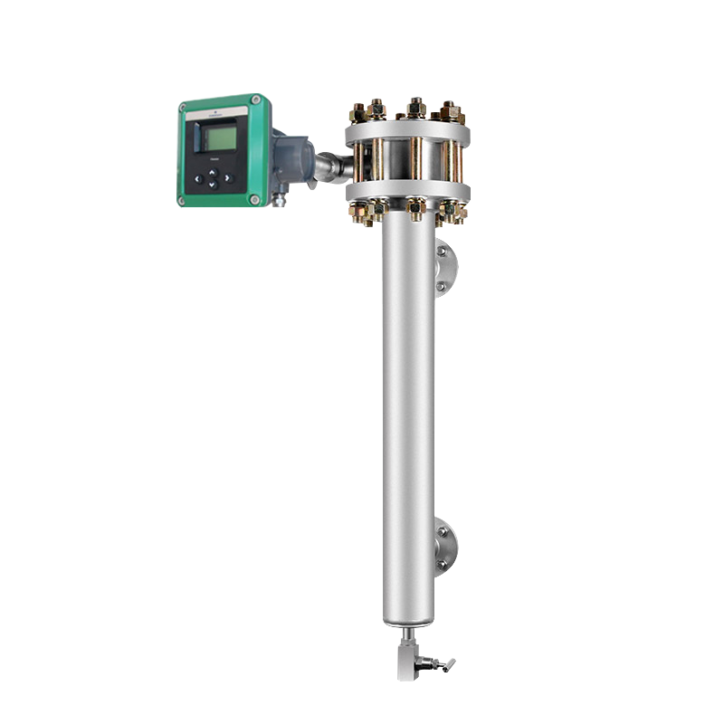 Displacer level transmitter equipped with Fisher DLC series electronic transmitter head (e.g. DLC3010 / DLC3100 / DLC3020f)